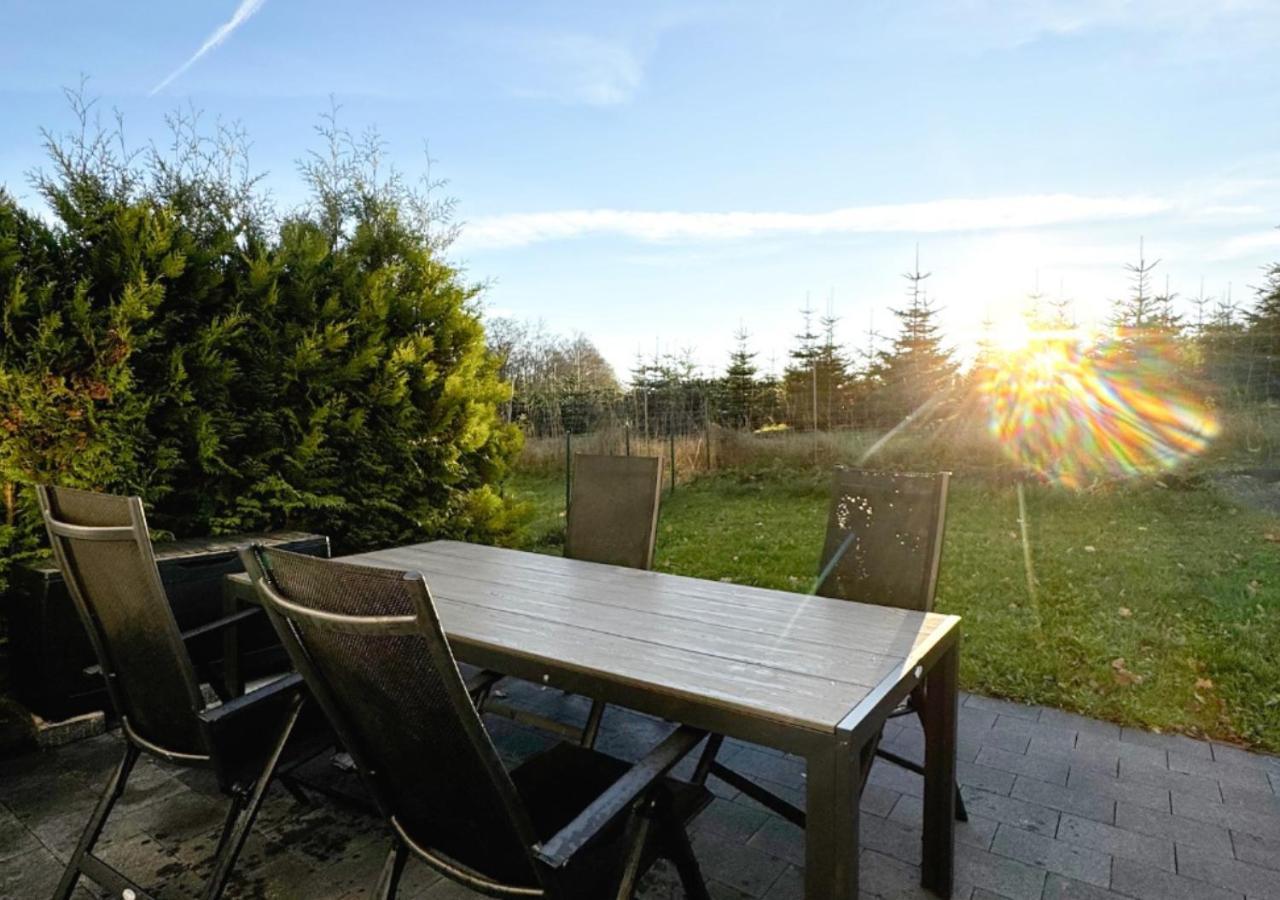 Greenhouse Living Apartment Nivis Mit Garten - 4 Minuten Nach Winterberg - Wandern, Mountainbike Fahren - Natur Geniessen Medebach Exteriér fotografie